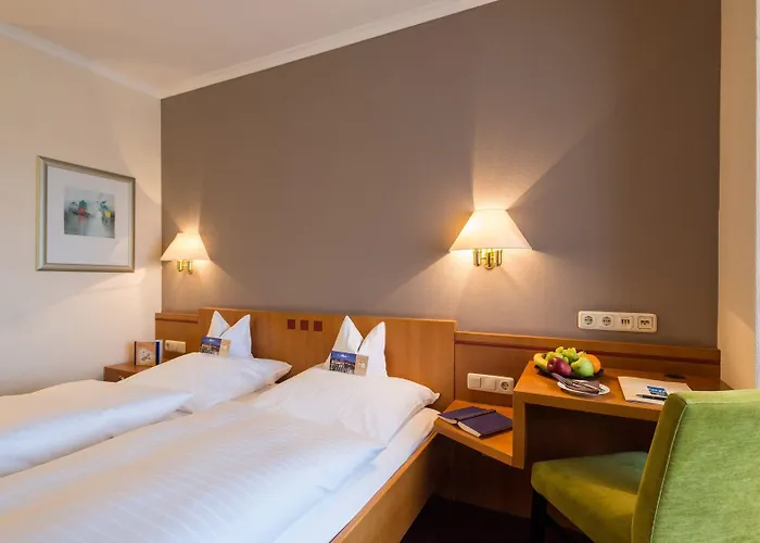 Heinz Höhr-Grenzhausen